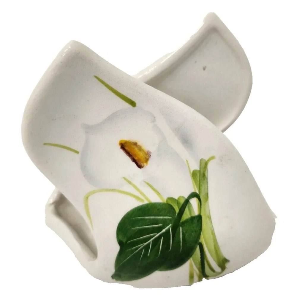 VTG White Lilly Floral Asymmetric Napkin Holder‎ Ceramic Italian Pottery Cottage